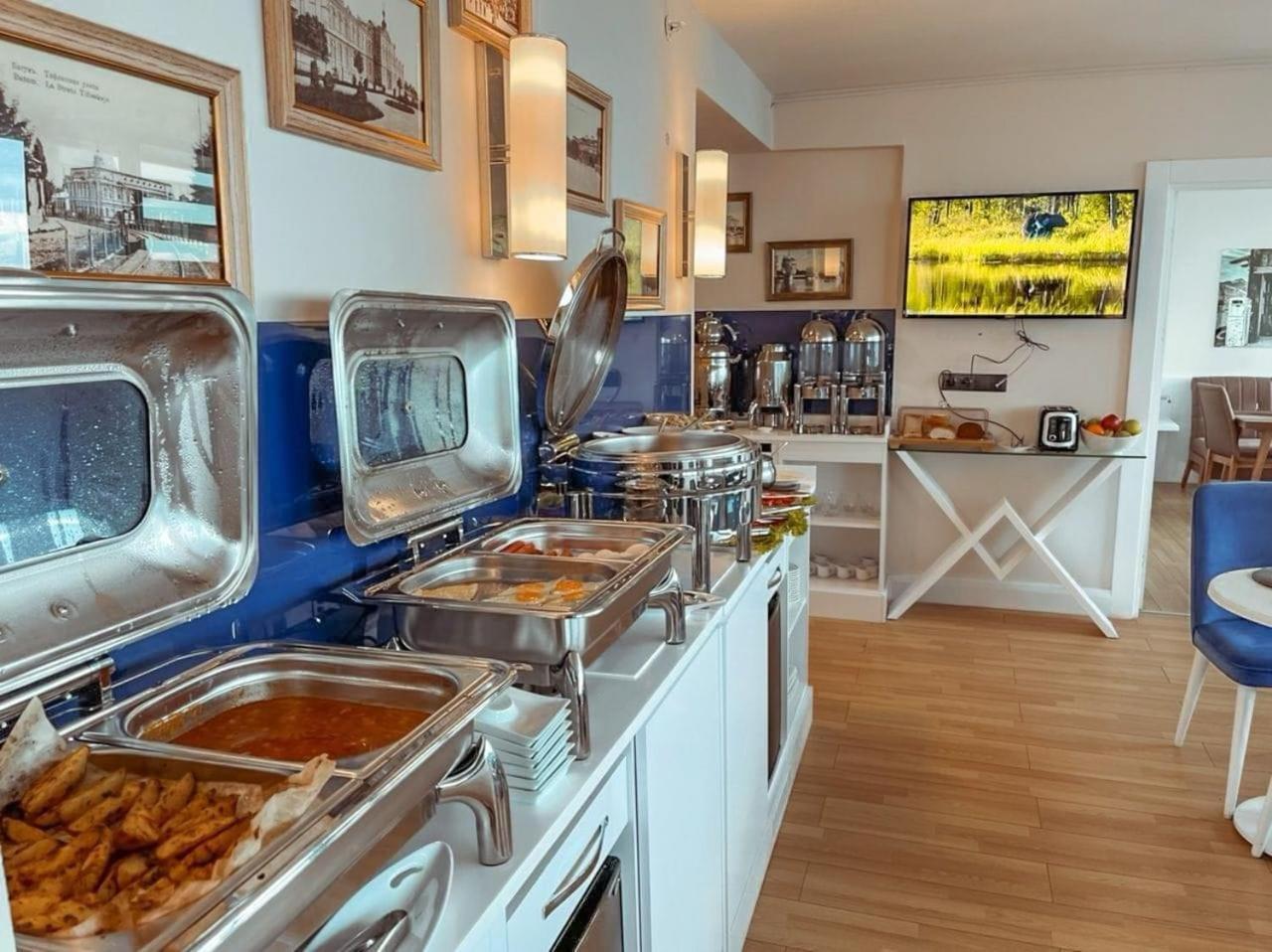 Natalia -Apartments In - Orbi City บาทูมิ ภายนอก รูปภาพ