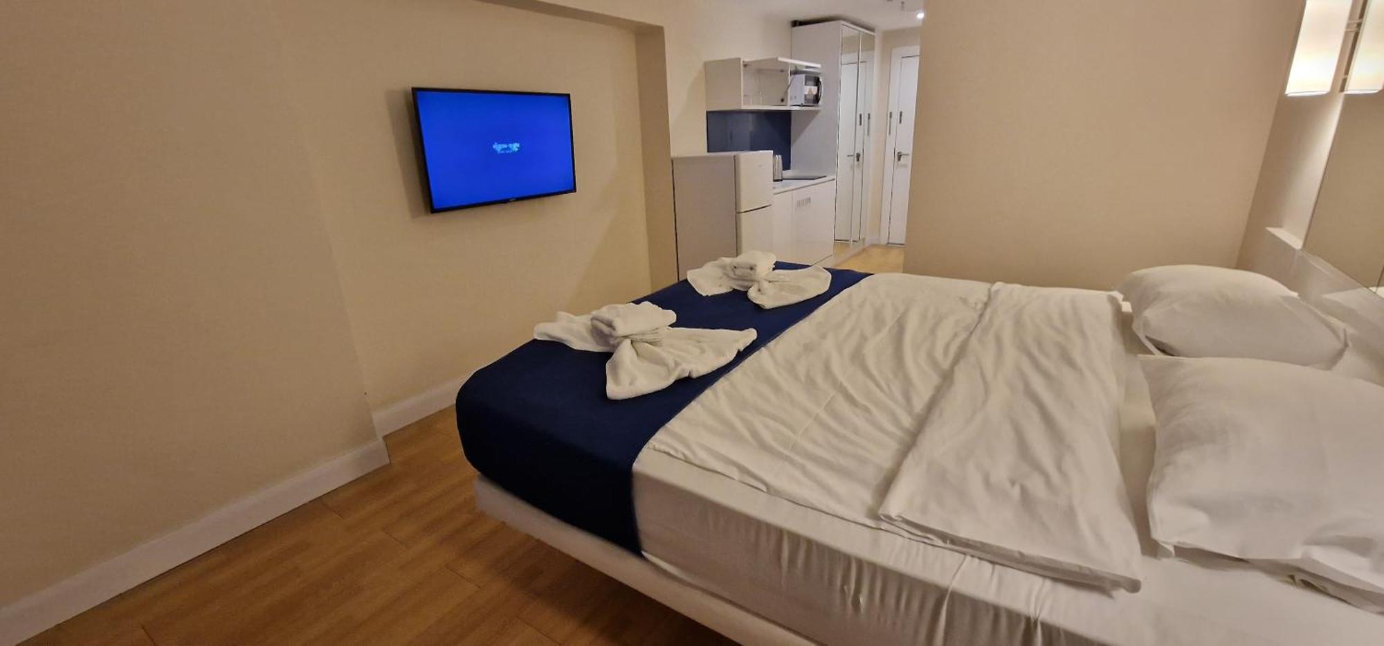 Natalia -Apartments In - Orbi City บาทูมิ ภายนอก รูปภาพ