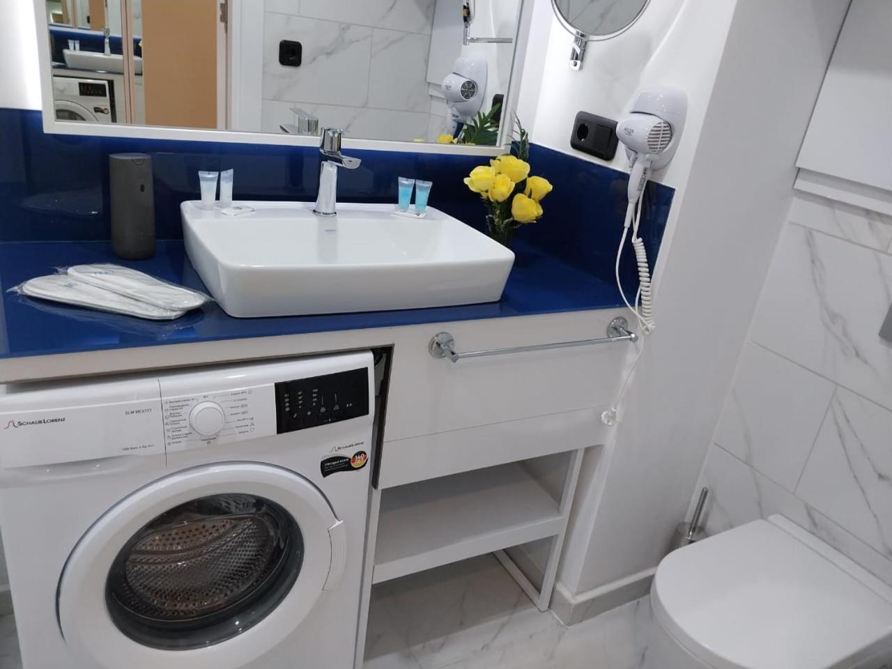 Natalia -Apartments In - Orbi City บาทูมิ ภายนอก รูปภาพ