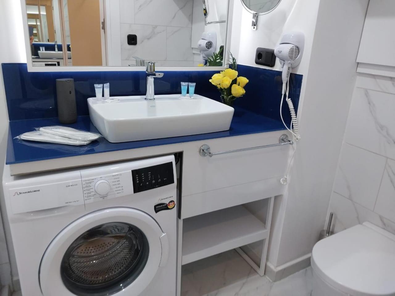 Natalia -Apartments In - Orbi City บาทูมิ ภายนอก รูปภาพ